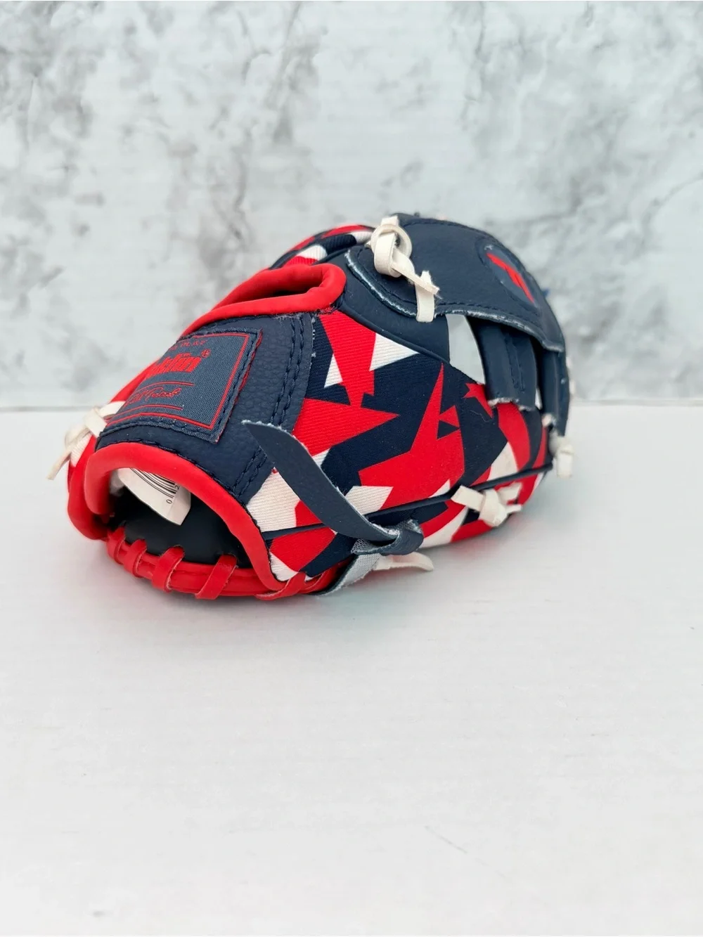 Franklin Kids Red White & Navy Star-Print Baseball Glove 8”